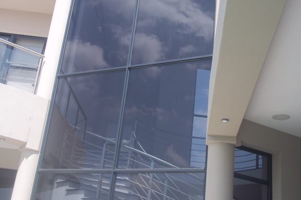 aluminum windows Aluminum doors