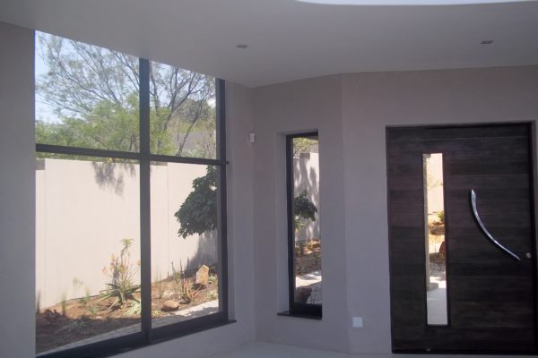 aluminum windows Aluminum doors