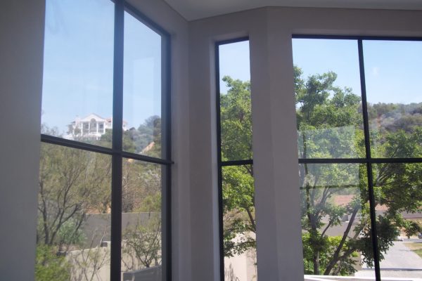 aluminum windows Aluminum doors