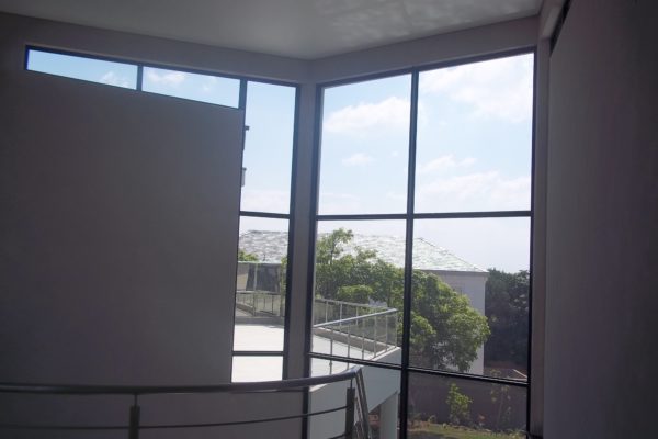 aluminum windows Aluminum doors