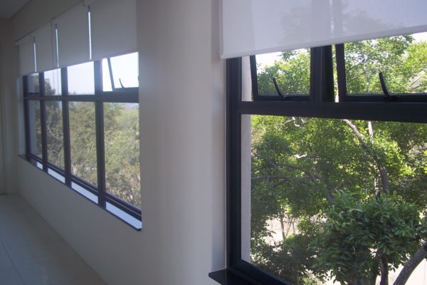 aluminum windows Aluminum doors