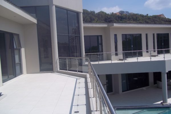 aluminum windows Aluminum doors