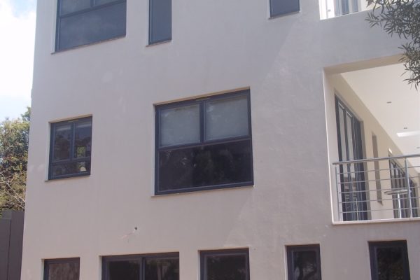 aluminum windows Aluminum doors