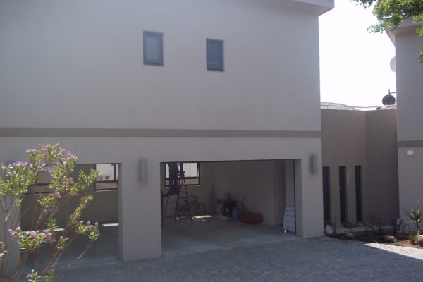 aluminum windows Aluminum doors