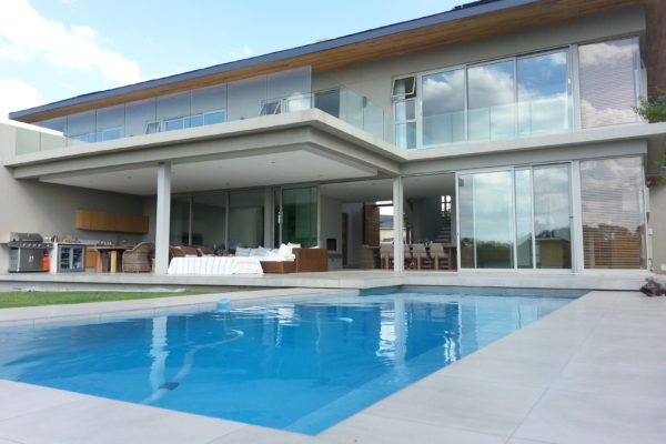 aluminum windows Aluminum doors