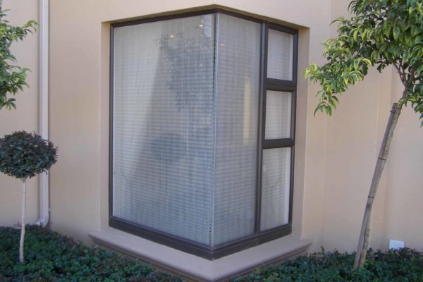 aluminum windows Aluminum doors