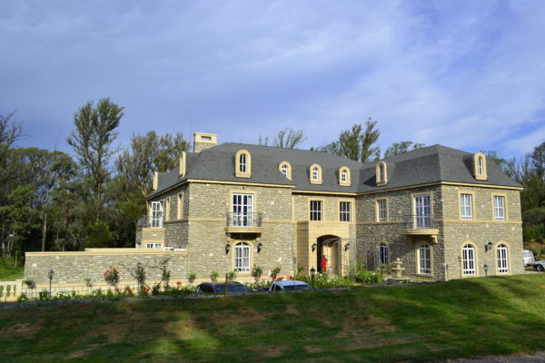 aluminum windows Aluminum doors