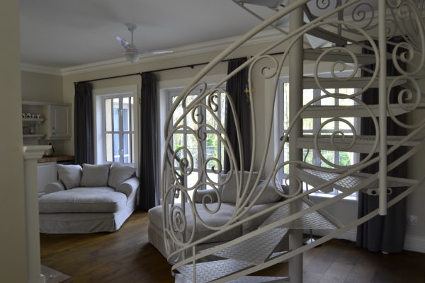 aluminum windows Aluminum doors