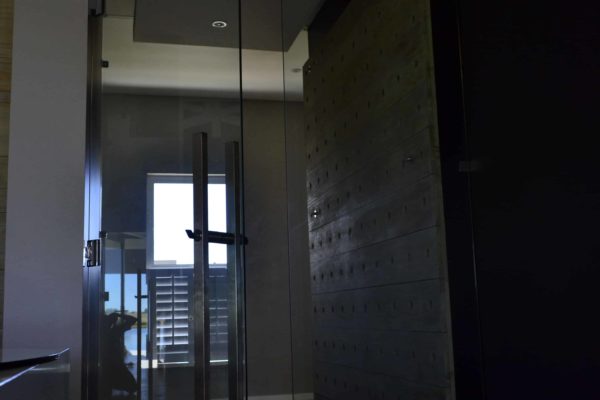 aluminum windows Aluminum doors