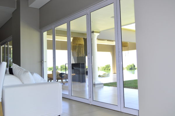 aluminum windows Aluminum doors