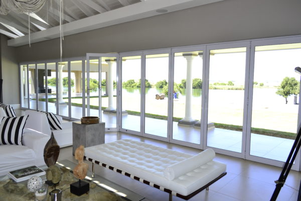 aluminum windows Aluminum doors