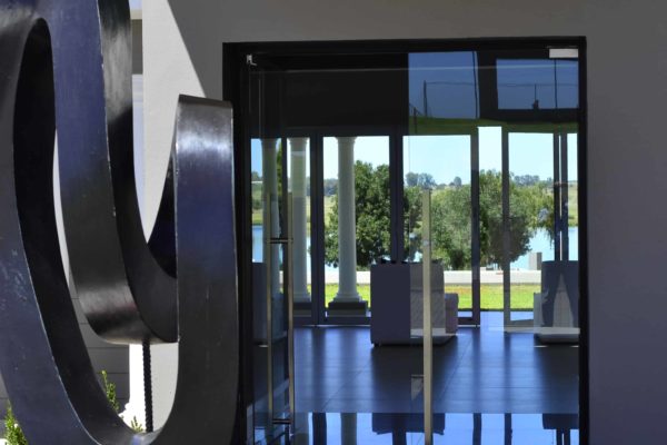 aluminum windows Aluminum doors