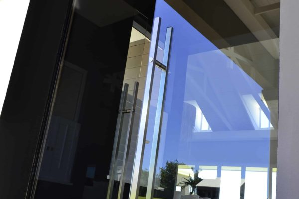 aluminum windows Aluminum doors