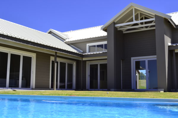 aluminum windows Aluminum doors