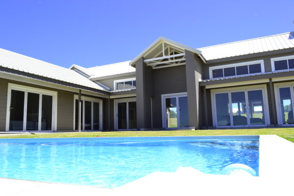 aluminum windows Aluminum doors