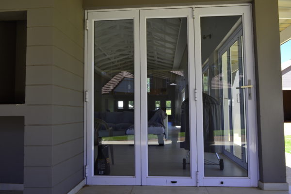 aluminum windows Aluminum doors