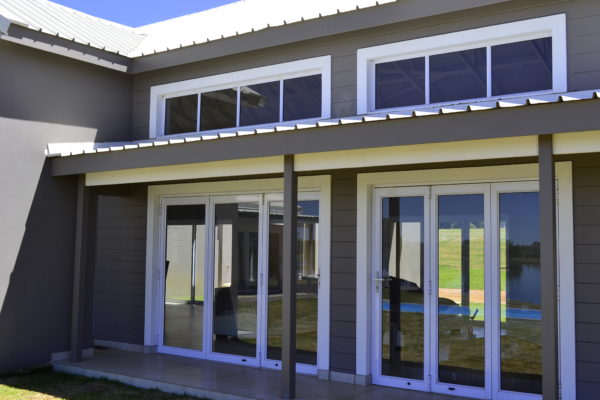 aluminum windows Aluminum doors
