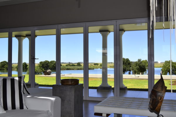 aluminum windows Aluminum doors