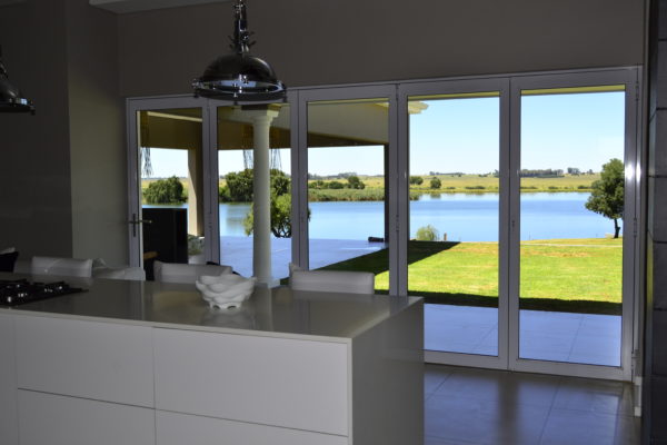 aluminum windows Aluminum doors