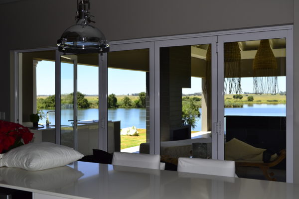 aluminum windows Aluminum doors