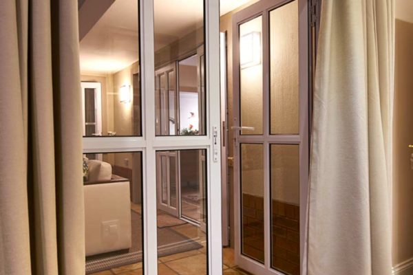 aluminum windows Aluminum doors