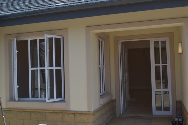 aluminum windows Aluminum doors