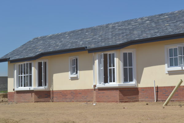 aluminum windows Aluminum doors