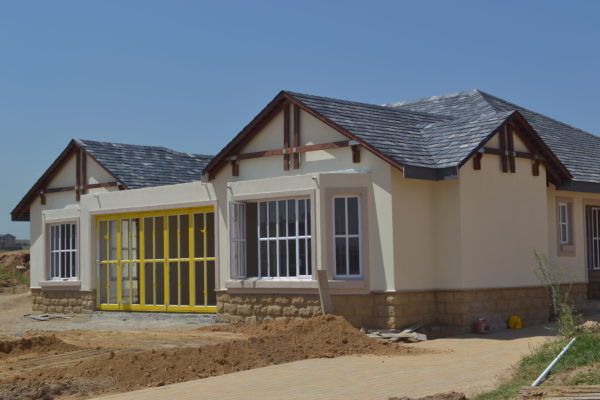 aluminum windows Aluminum doors