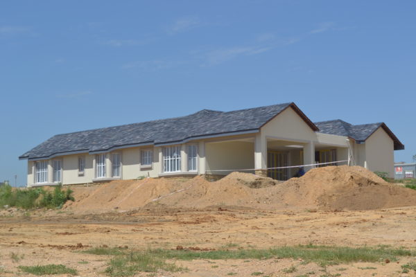 aluminum windows Aluminum doors
