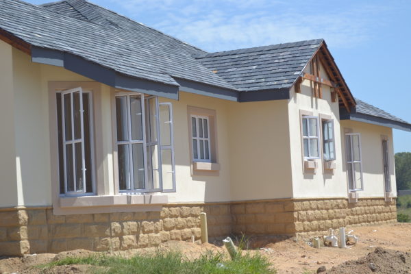 aluminum windows Aluminum doors