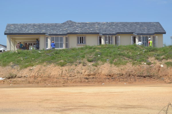 aluminum windows Aluminum doors