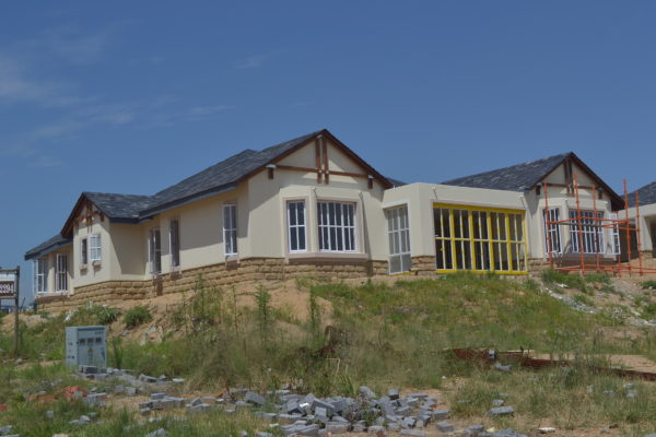 aluminum windows Aluminum doors
