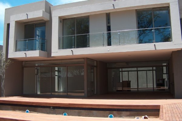 aluminum windows Aluminum doors