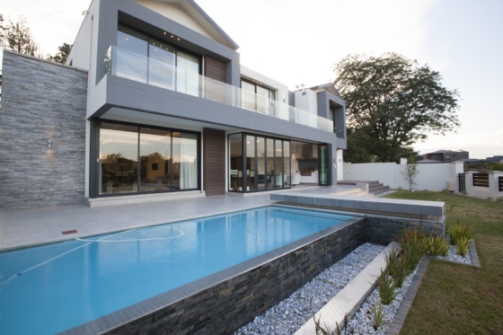 aluminum windows Aluminum doors