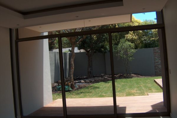 aluminum windows Aluminum doors