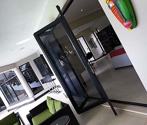 aluminum windows Aluminum doors