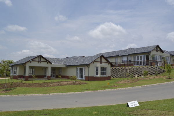 aluminum windows Aluminum doors
