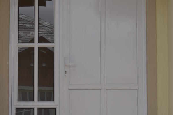 aluminum windows Aluminum doors