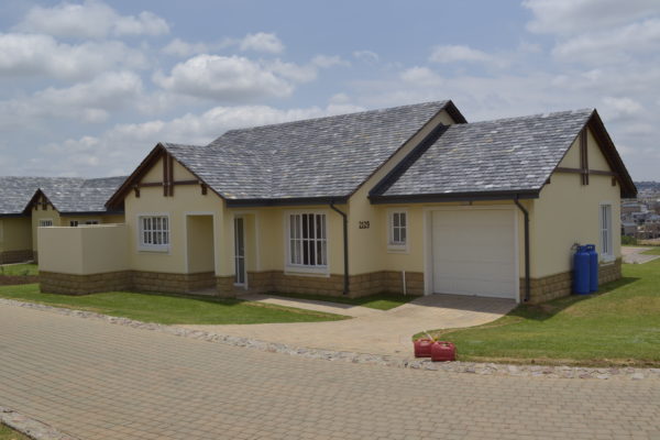 aluminum windows Aluminum doors