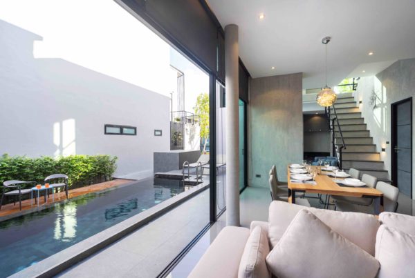 Frameless Stacking Doors vs Aluminium Sliding Doors_ Pro Opinion