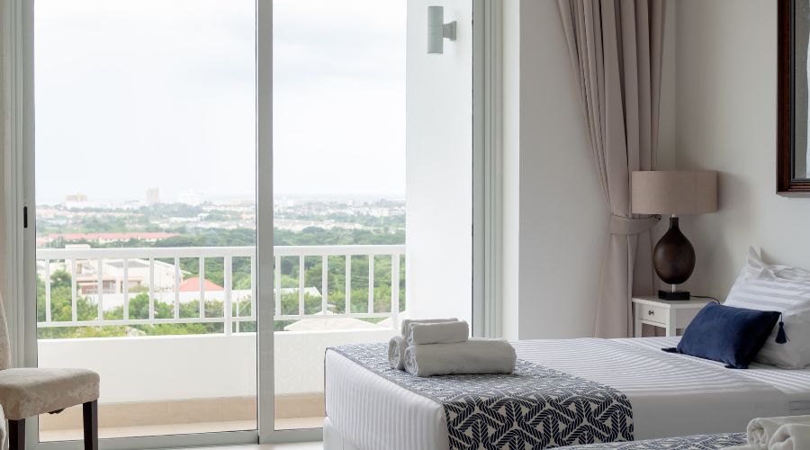 Aluminium Bedroom Doors (2)