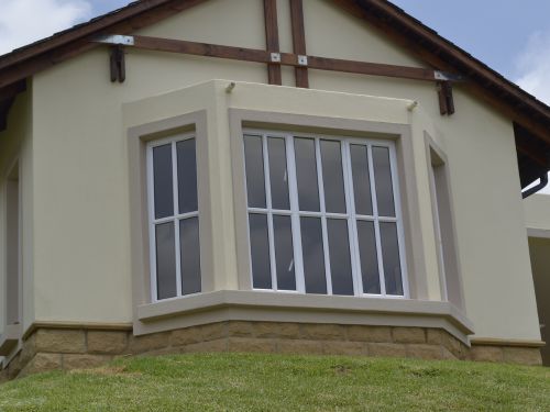 House aluminium windows bay and bow windows