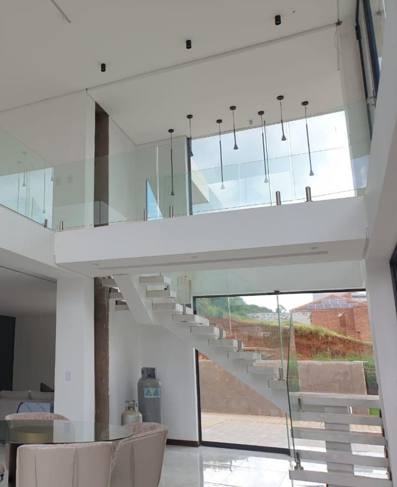Frameless Glass Balustrades 1
