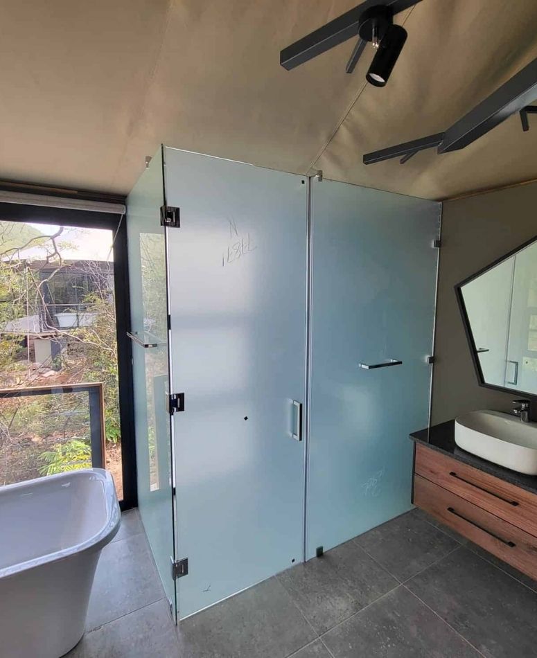 Frameless Shower Doors 2