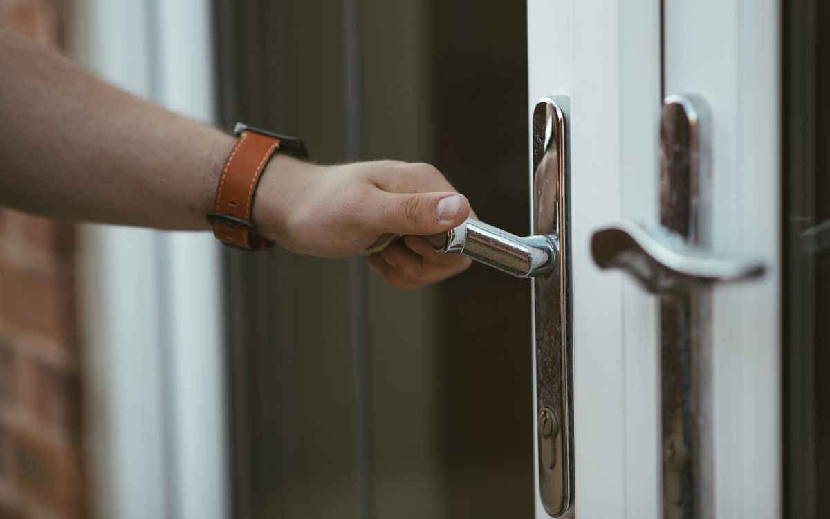 aluminium front door handles
